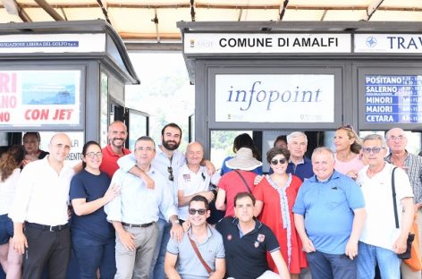 Amalfi, sinergia Comune-Pro Loco: inaugurato stamattina nuovo  punto di informazione e accoglienza turistica multilingue