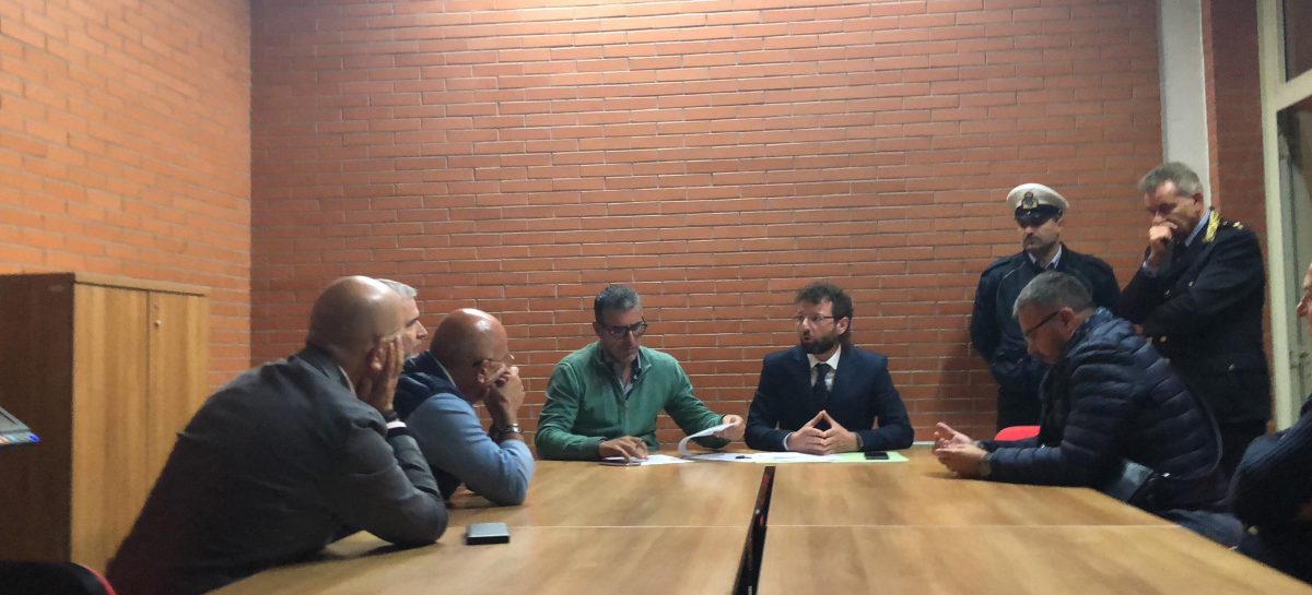 Acerra, il sindaco Lettieri incontra i lavoratori ex Montefibre: si chiede al governo più risorse per il sostegno al reddito e alla formazione. “Si apra un tavolo per la reindustrializzazione del sito”