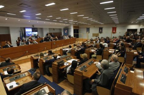 Campania, presentata in Consiglio regionale la mozione “Crisi Sirti: annunciati licenziamenti anche in Campania”