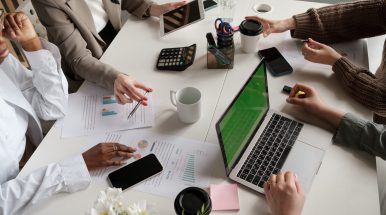 Convenzione Conf PMI Italia e Filbert & Sterling Ltd: sostegno alle imprese oltre il merito creditizio. Soluzioni più flessibili e moderne