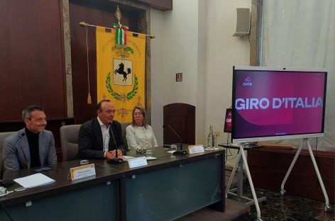 Giro d’Italia, Napoli capitale del Centro Sud: in Città Metropolitana l’incontro con tutte le città di tappa tra sinergie e strategie di marketing