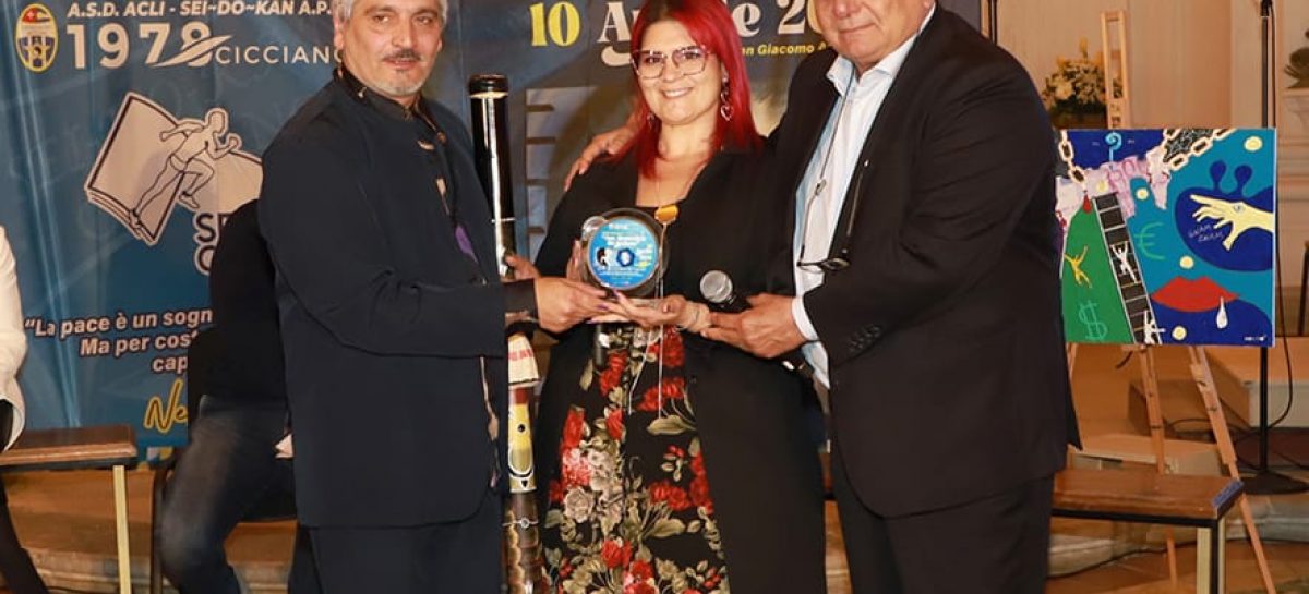 Cicciano, grande successo per  l’VIII edizione del Premio Nazionale “Ass. Domenico De Stefano”:  ecco gli ospiti intervenuti e i premiati