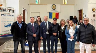 Pesaro, inaugurato sportello “Ascolto” dell’Associazione del Terzo Settore “O.I.S.E.I.” ( Organizzazione Internazionale Sant’Elena Imperatrice) aderente alla Conf. PMI ITALIA