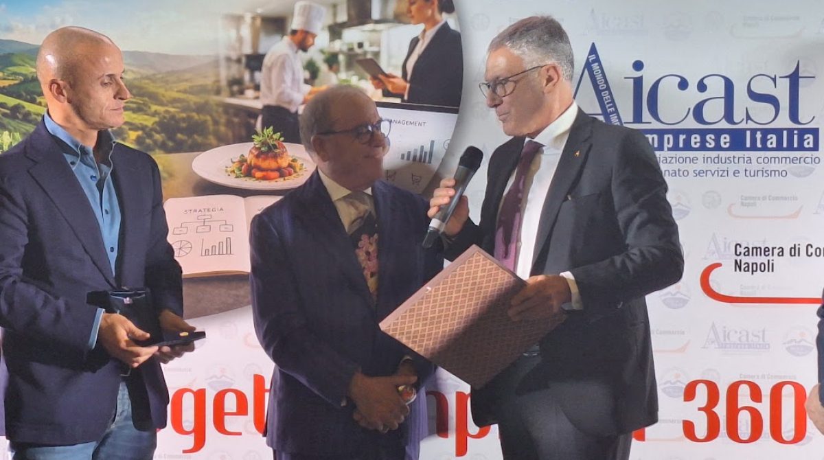 La Camera di Commercio di Napoli premia Michele Piccolo come eccellenza d’impresa per aver “umanizzato” il commercio. Piccolo “La differenza la fanno le persone”